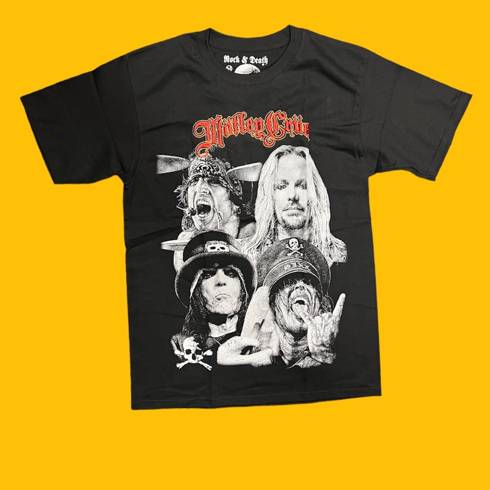 Motley Crue graphic tshirt